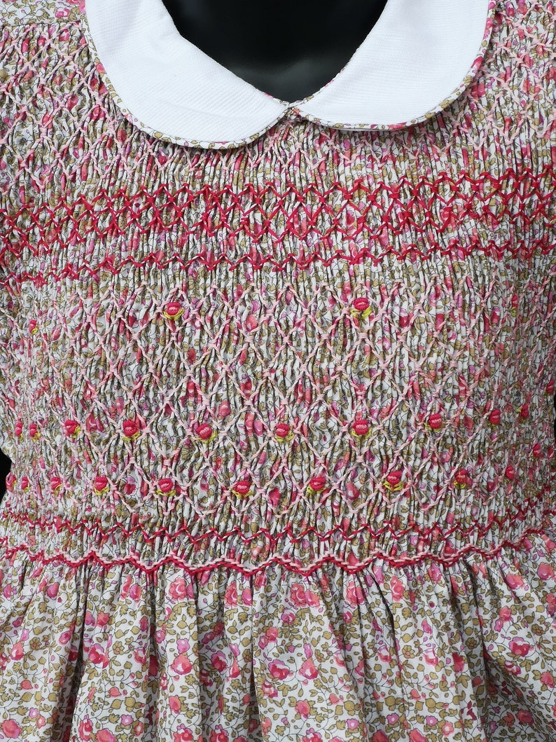 Robe smocks manches ballons en coton fleurs beige rose 1 an à 12 ans image 2