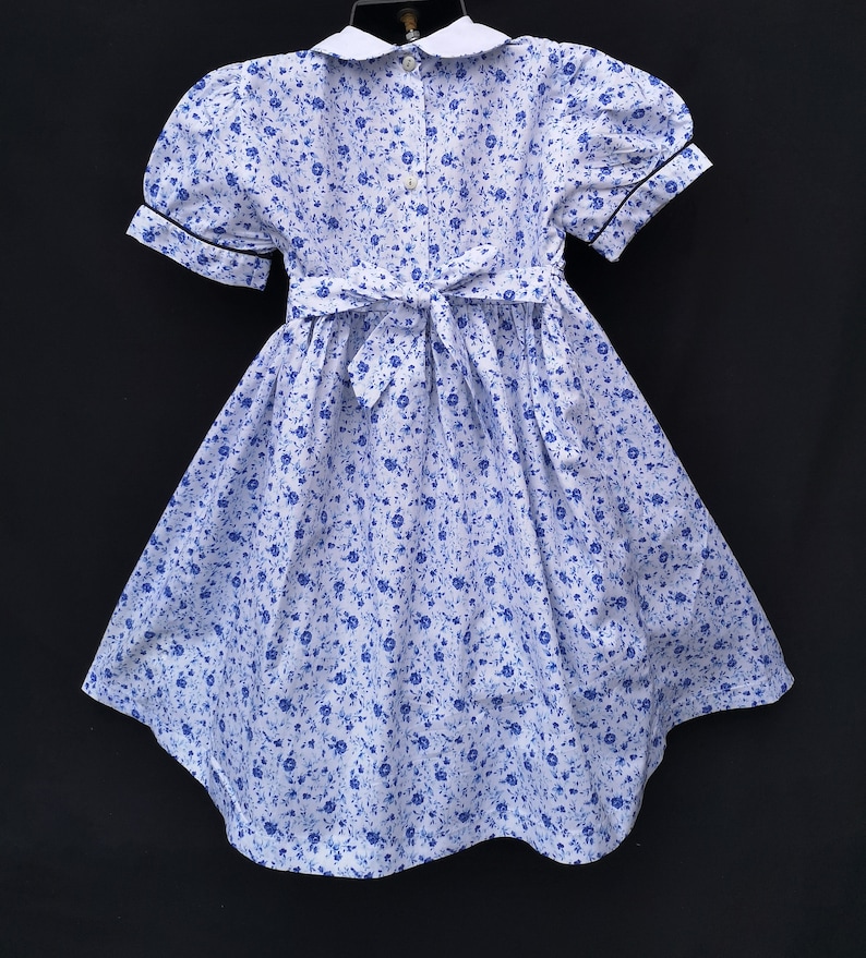 Balloon sleeve smocked dress in white cotton with blue flowers, 1 year to 12 years image 3