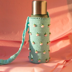 Strawberry Crochet Water Bottle Holder, Blue Berry Thermos Carrier Shoulder Bag, Unique Personalized Gift for Her, Fruit Mug Chapstick Cozy