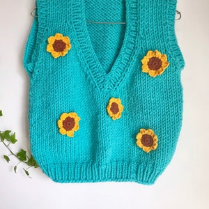 Gilet pull en tricot de tournesol, cardigan au crochet bleu surdimensionné fait à la main et unique, gilet biologique recyclable durable, vêtements volumineux confortables image 3