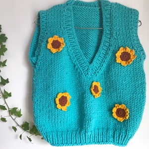 Gilet pull en tricot de tournesol, cardigan au crochet bleu surdimensionné fait à la main et unique, gilet biologique recyclable durable, vêtements volumineux confortables image 8