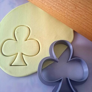 Set of 3 Club Cookie Cutters Play Card Suit Board Game Pieces Tokens 3D Printed PLA Dough Cutter Plasticine Play-Doh Crafting Gaming