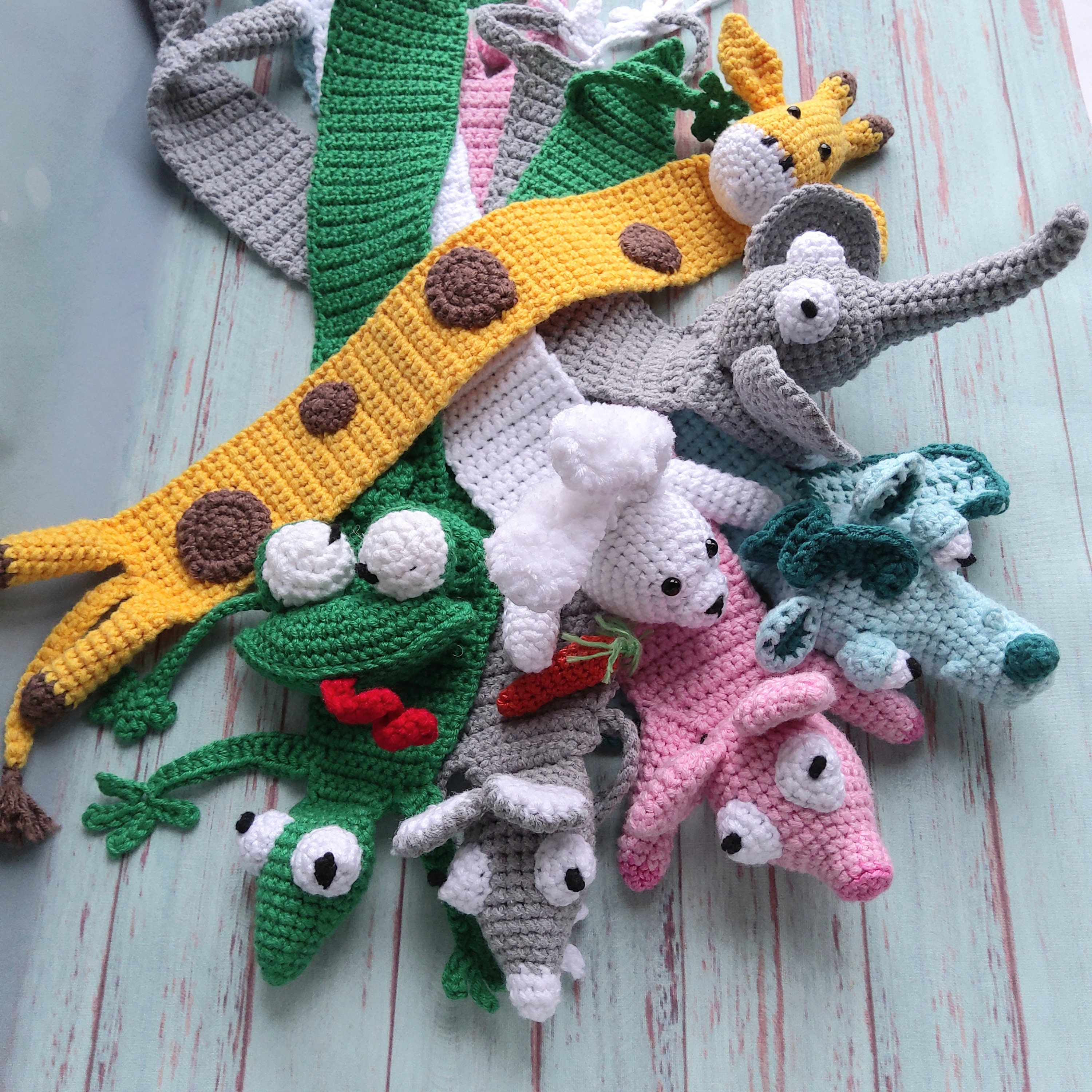 Grey Mouse Crochet Bookmark - Handmade Wool Yarn Animal Bookmark Gift For Readers, Kids, Teachers | Cute & Personalized