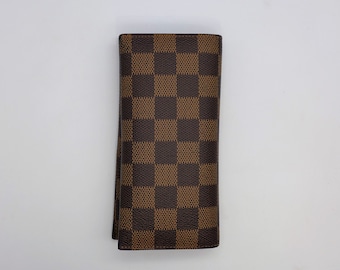 LOUIS VUITTON Damier Graphite Card Holder - More Than You Can Imagine