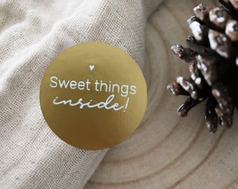 Weihnachten Sticker "sweet things inside" | Weihnachtsetiketten, Weihnachtssticker, Geschenkaufkleber, Weihnachten, Frohe Weihnachten, Fest