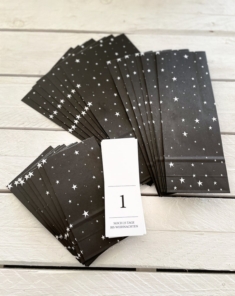 Adventskalender Set Sterne zum Befüllen 24x Papiertüten und 24x Adventszahlen Bild 2