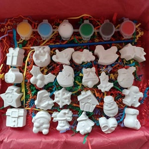 Advent calender mini figures, paint your own set. Christmas, Art and crafts, kids crafts, advent calendar, santa, countdown, stocking filler