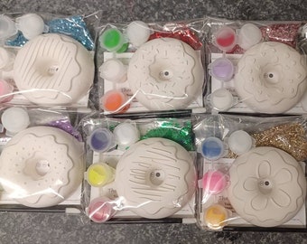 Paint your own Doughnut party bags, Kids crafts, Arts and Crafts, Birthday present, Gifts, Rewards, Rainy day activities, Crafts, Painting
