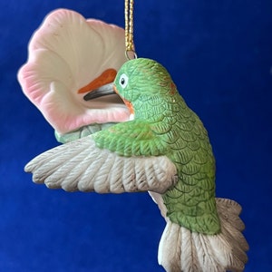 Andrea by Sadek porcelain Hummingbird ornament