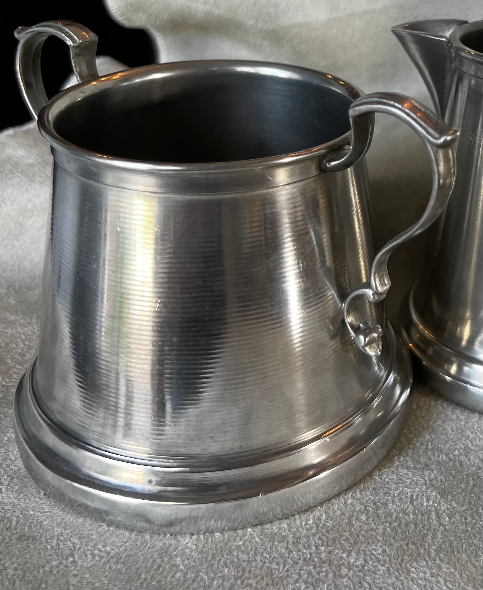 レア】 INTERNATIONAL PEWTER シルバー プレート ピューター International Pewter Plate In Collectible Pewter Metalware