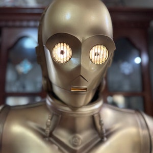 C-3PO ライフサイズ　1/1 等身大 lifesize C-3PO Life-Size Figure by Sideshow Collectibles | Sideshow