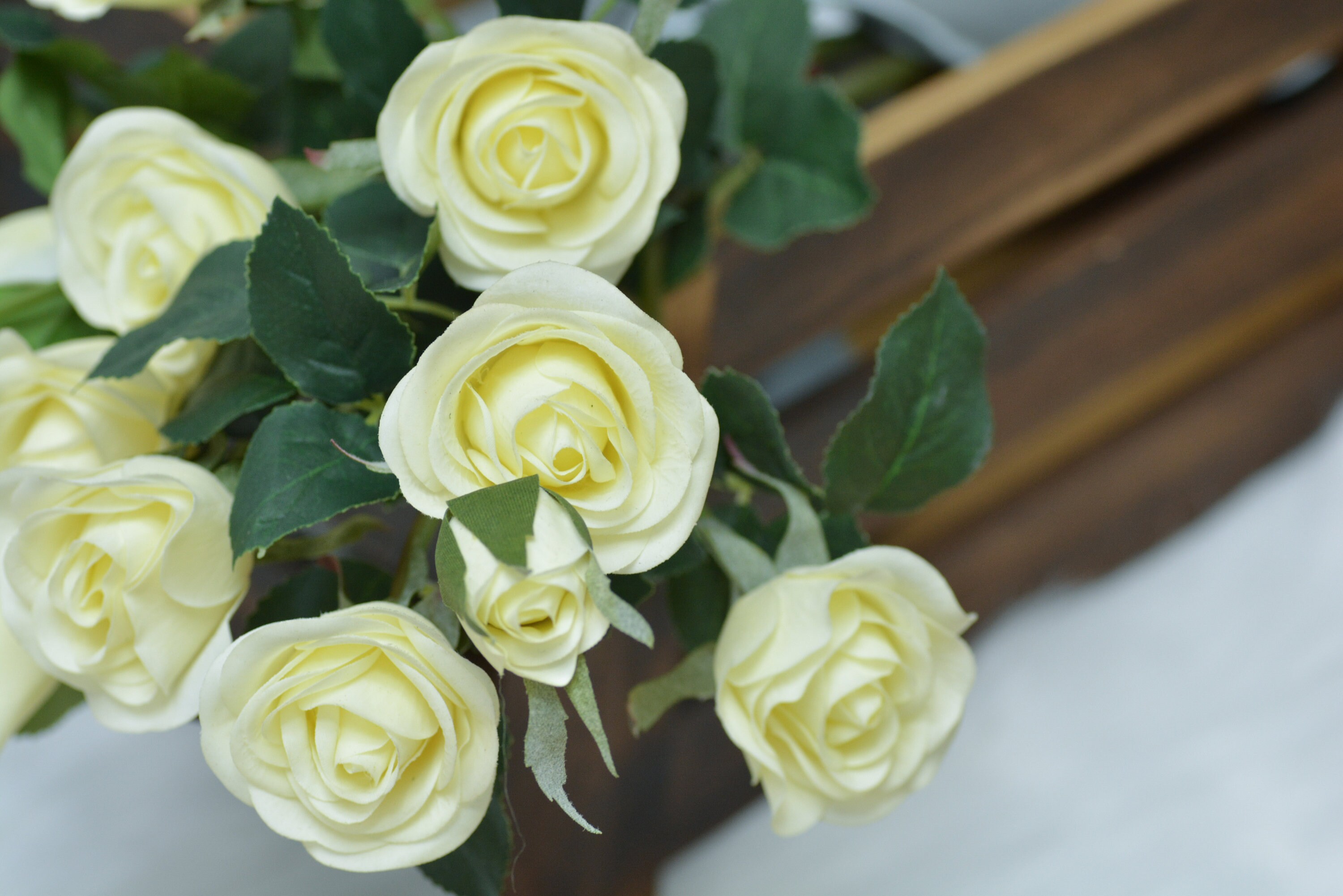 Realistic rose. Ivory spray rose. 6 roses. Artificial | Etsy