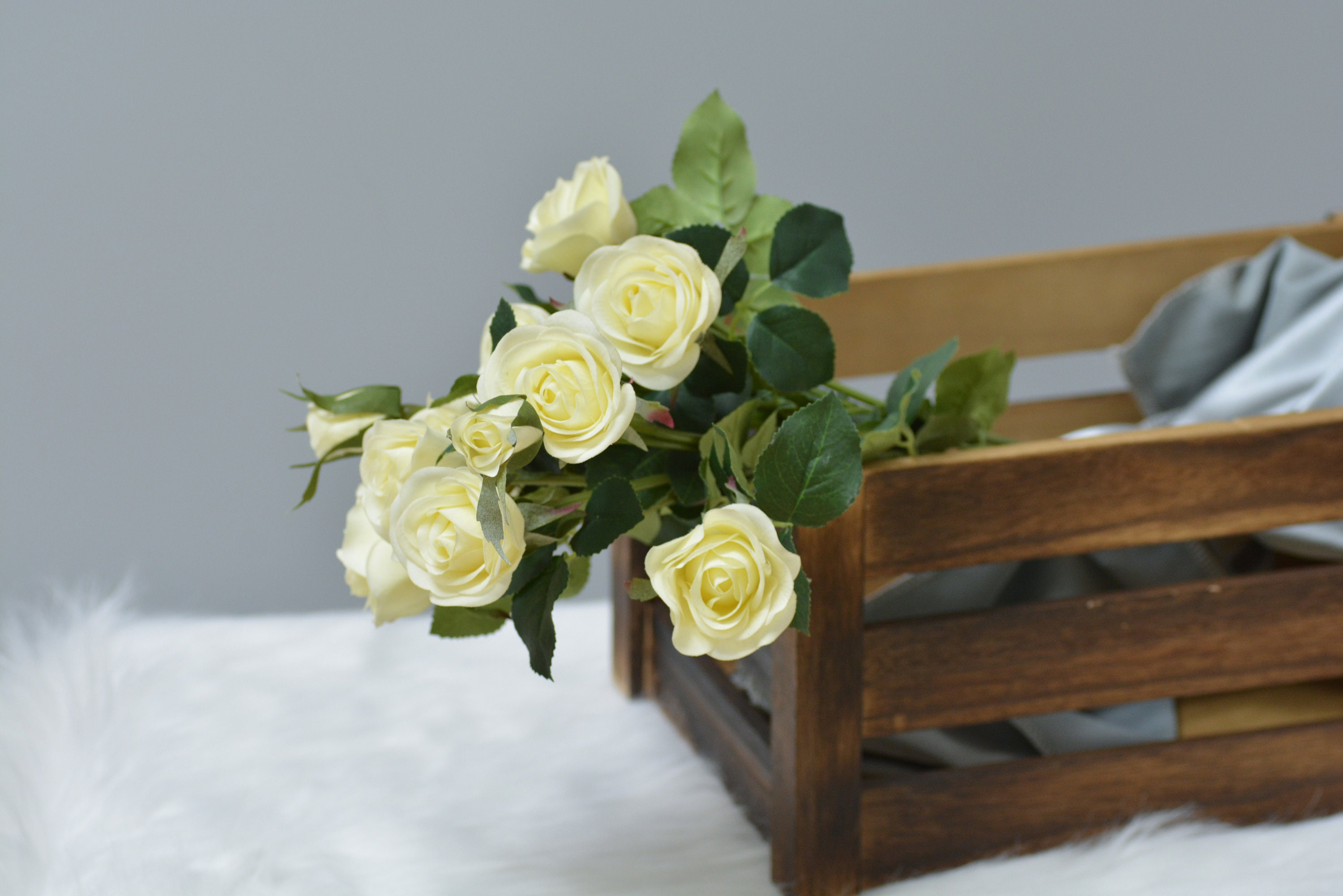 Realistic rose. Ivory spray rose. 6 roses. Artificial | Etsy