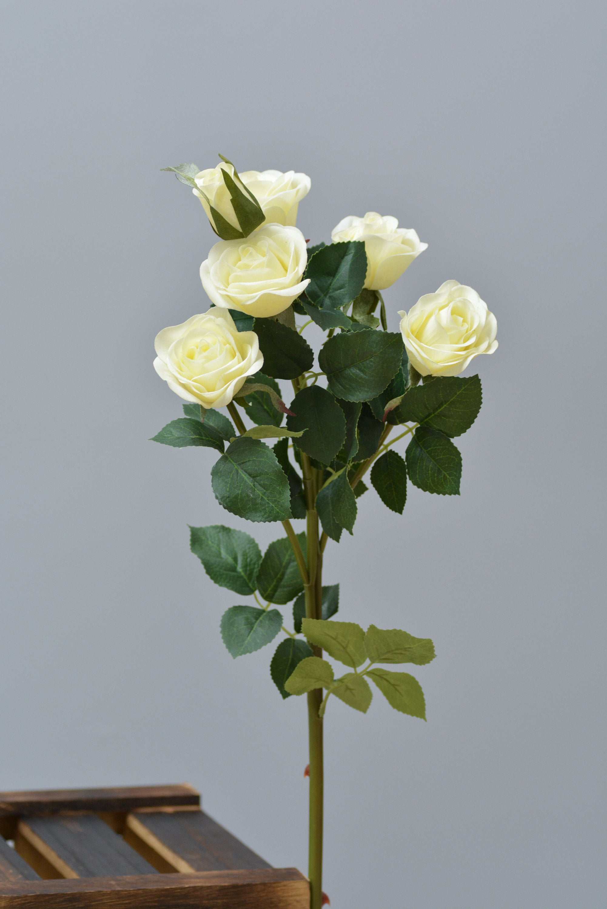 Realistic rose. Ivory spray rose. 6 roses. Artificial | Etsy