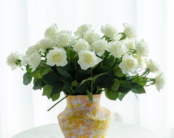 Real touch Ivory roses.Wedding home floral arrangement. Artificial silk flower. DIY bridal bouquet.