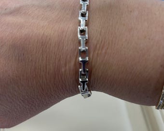 Tiffany & Co T Link Bracelet. 7