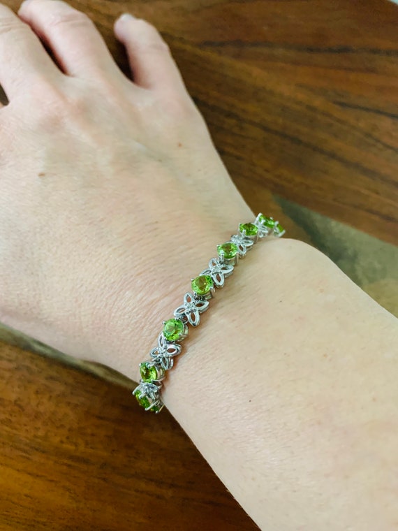 7" Sterling Silver and Peridot bracelet