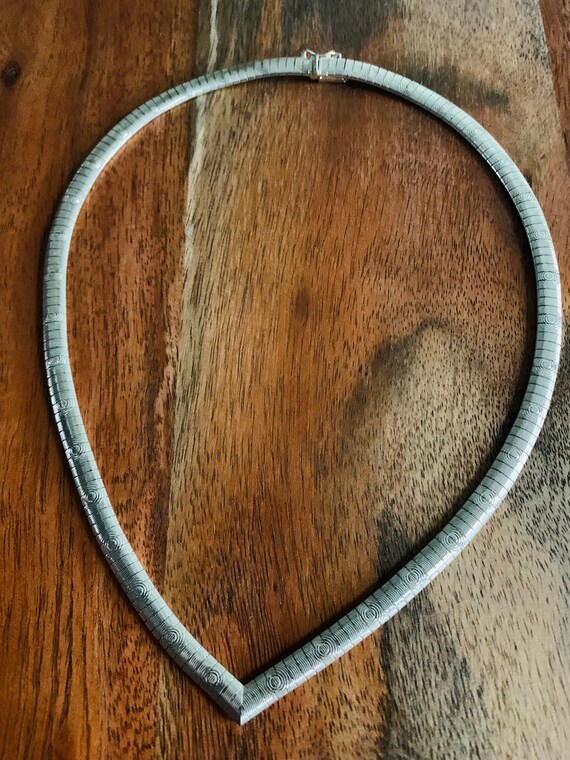Sterling Silver V Shape Omega Necklace 17"L, 6MM … - image 2