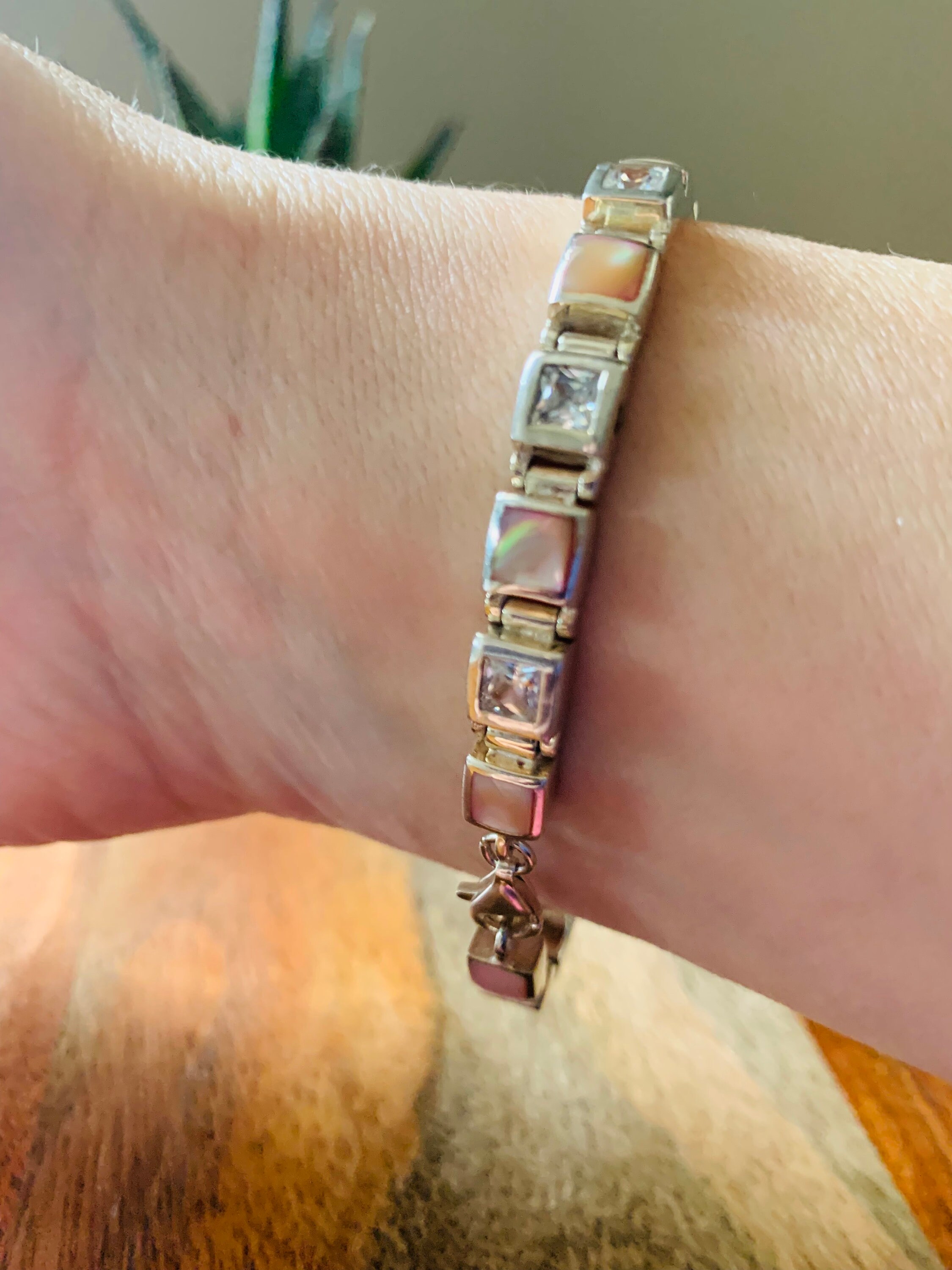 Bracciale PERORNO In Argento 925 Con Madreperla Rosa - Elegante E Raffinato, Taglia Mediana Per Donna
