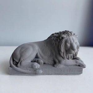 Lion King Statue Candle Silicone Mold,Animal Sculpture Gypsum Mould,Lion Desktop Decorative Cement Mold