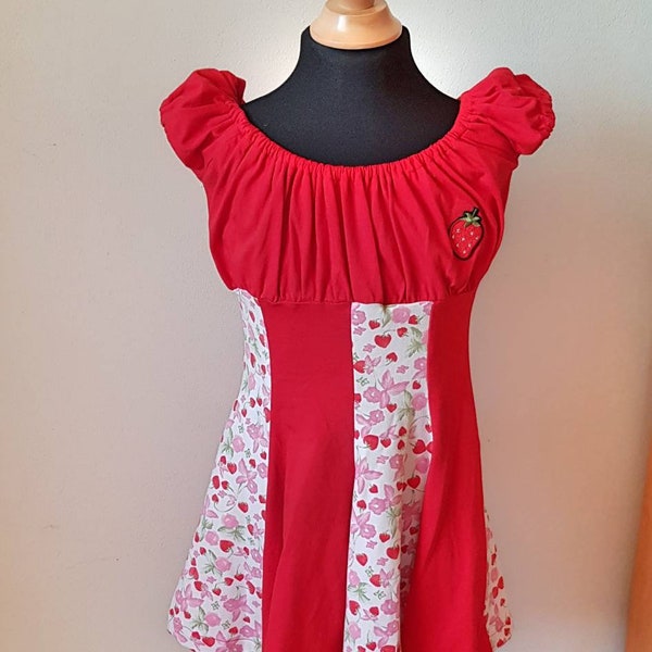 Sommerliches Kleid Sommerkleid Drehkleid rot Erdbeeren Design Gr. 110 116 Mädchen Festkleid Schulanfang Sommer
