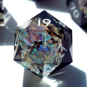 Siren Scales - ハンドメイド樹脂製シャープエッジ dnd ダイス セット (DnD、D&D、ダンジョンズ アンド ドラゴンズ、RPG ダイス、オパール ダイス、マーメイド ダイス、オーシャン ダイス用)