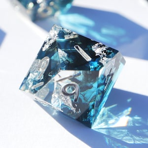 Coldhearted icy blue gradient handmade resin sharp edge dnd dice set for DnD, D&D, Dungeons and Dragons, RPG dice, ice dice image 4
