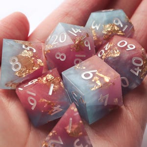 Royal Pastels - pastelliges holografisches Würfelset für DnD, D&D, Dungeons and Dragons und RPG-Würfel