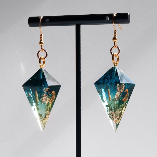 Sublime Blight D4 Dice Earrings - crystal dice, handmade dice, cute earrings, nerd earrings, Dungeons and Dragons, DnD earrings