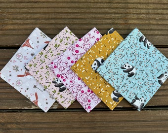 Napkin lined in children's pattern fabric