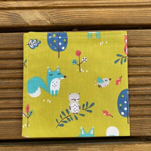 Napkin lined in children's pattern fabric Renard Hiboux Vert