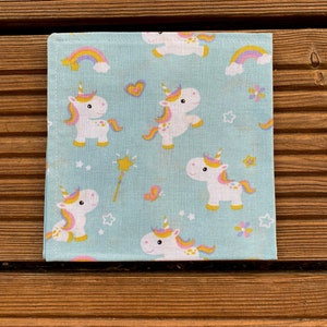 Napkin lined in children's pattern fabric Licornes Bleu