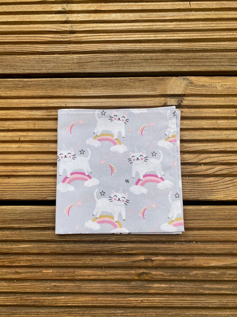 Napkin lined in children's pattern fabric Chat Gris