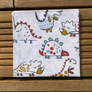 Napkin lined in children's pattern fabric Dinosaures