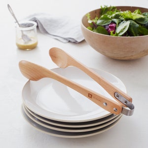 Zeawin Wooden Tongs – Durable beechwood with a sturdy stainless steel spring for a secure grip. Perfect for salads, toast, and serving food.