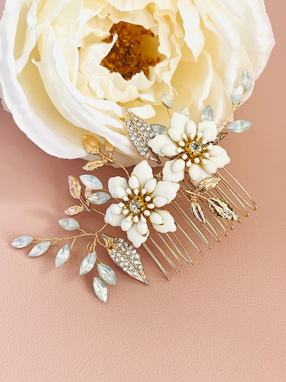 Gold and White Floral Hair Accessory with Crystal Accents Hippie Flower Girl Hair Jewelry, Hair Accessory With White  main image 4