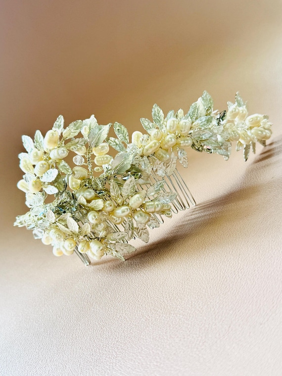 Freshwater Pearl & Crystal Bridal Hair Comb | Vintage  display picture 2