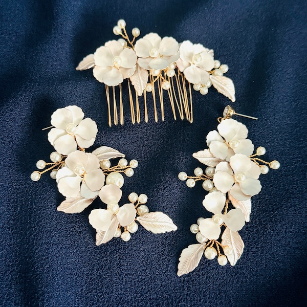 Set Statement Metal Leave With Pearl Earrings/Bridal Flower Hair Comb, Bridal Dangle Flower Earrings, Wedding Floral Pearl Earrings/Comb Set