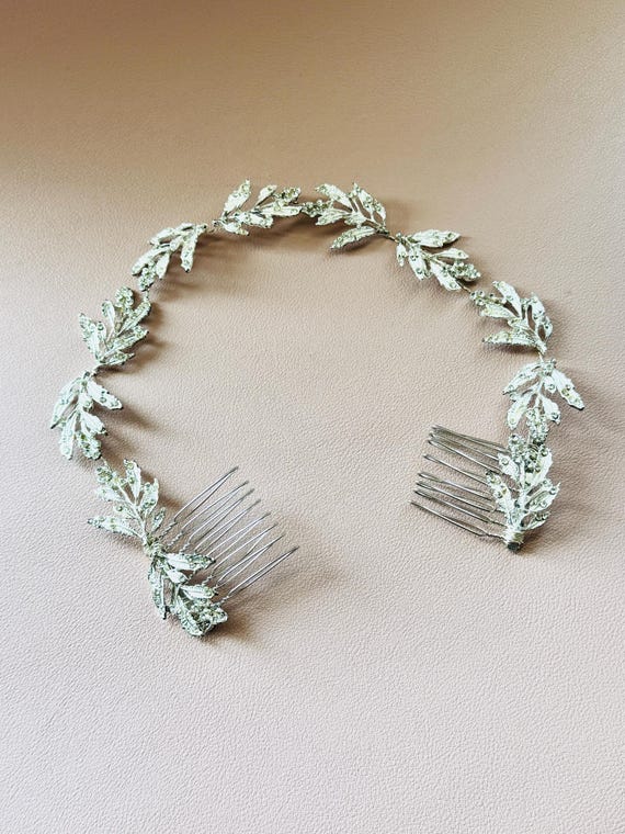 Crystal Leaf Bridal Hair Comb: Silver Vine Wedding Headpiece  display picture 3