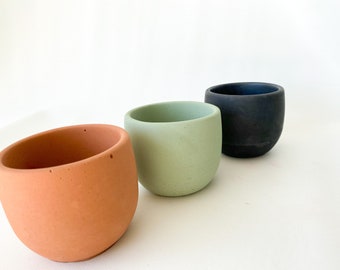 Concrete Plant Pot / Minimalistic / Boho / Earth Pigments / planter / Candle Vessel  / Home Decor / Indoor Planting / Wholesale Candle