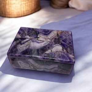 4&quot;x3&quot;x2&quot; Amethyst Stone Jewelry Storage Box Crystal Healing Gemstone Unique Design Multi Purpose Trinket Box Handmade Valentine Gift for Her