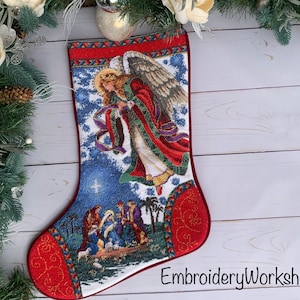 Personalisierter Weihnachtsstrumpf Familienstrumpf Nadelpunkt-Strümpfe Religiöser Strumpf Hand gestickter Strumpf Engelstrumpf Zu bestellen