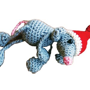 Crochet pattern Christmas rat image 2