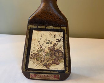 Vintage-1978 &quot;Cottontail Rabbit&quot; Bunny by James Lockhart Jim Beam   Decanter / Flask