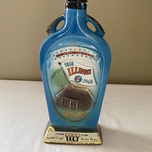 Vintage-1968 Illinois Jim Beam Bar barware Decanter