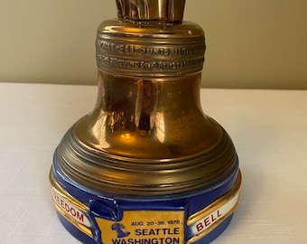 Vintage - 1976 Bicentennial Old Mr. Boston Liberty Bell   Decanter