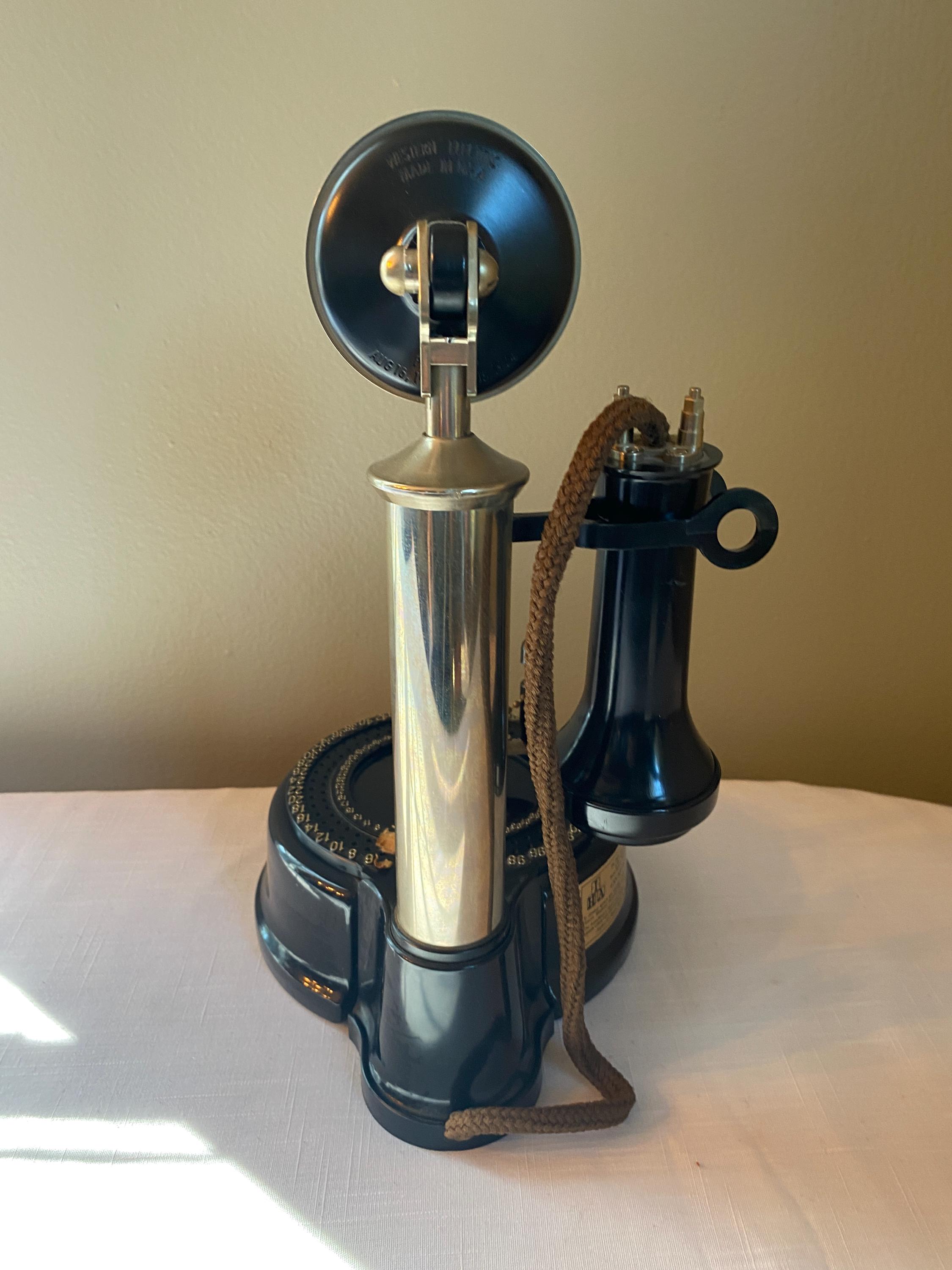 非常に希少な1983年製「1904年製 100桁ダイヤル式電話」ジムビーム