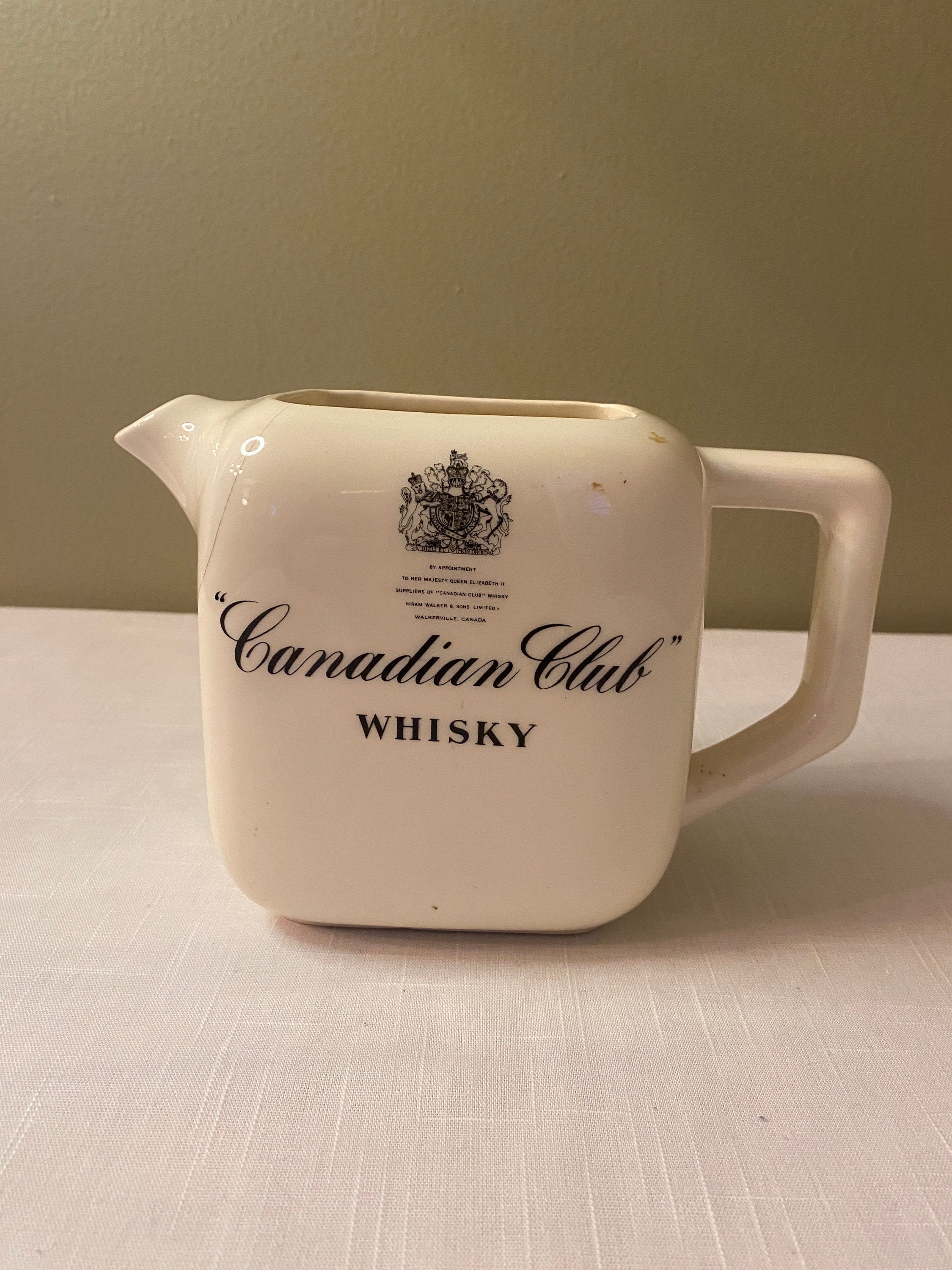 Vintage-1950's Canadian Club Queen Elizabeth II Royal Seal Homer Laughlin,   Jug Pitcher