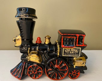 Vintage-1969 "Locomotive Train Engine" Ezra Brooks Bar Man Cave Decanter