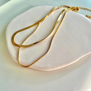 Double chain layered necklace; Gold herringbone snake chain; Gold; Titanium; Hypoallergenic